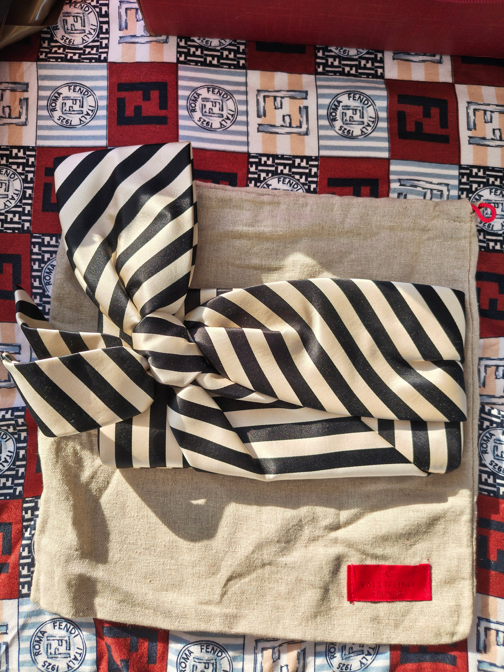 Pochette Valentino Garavani
