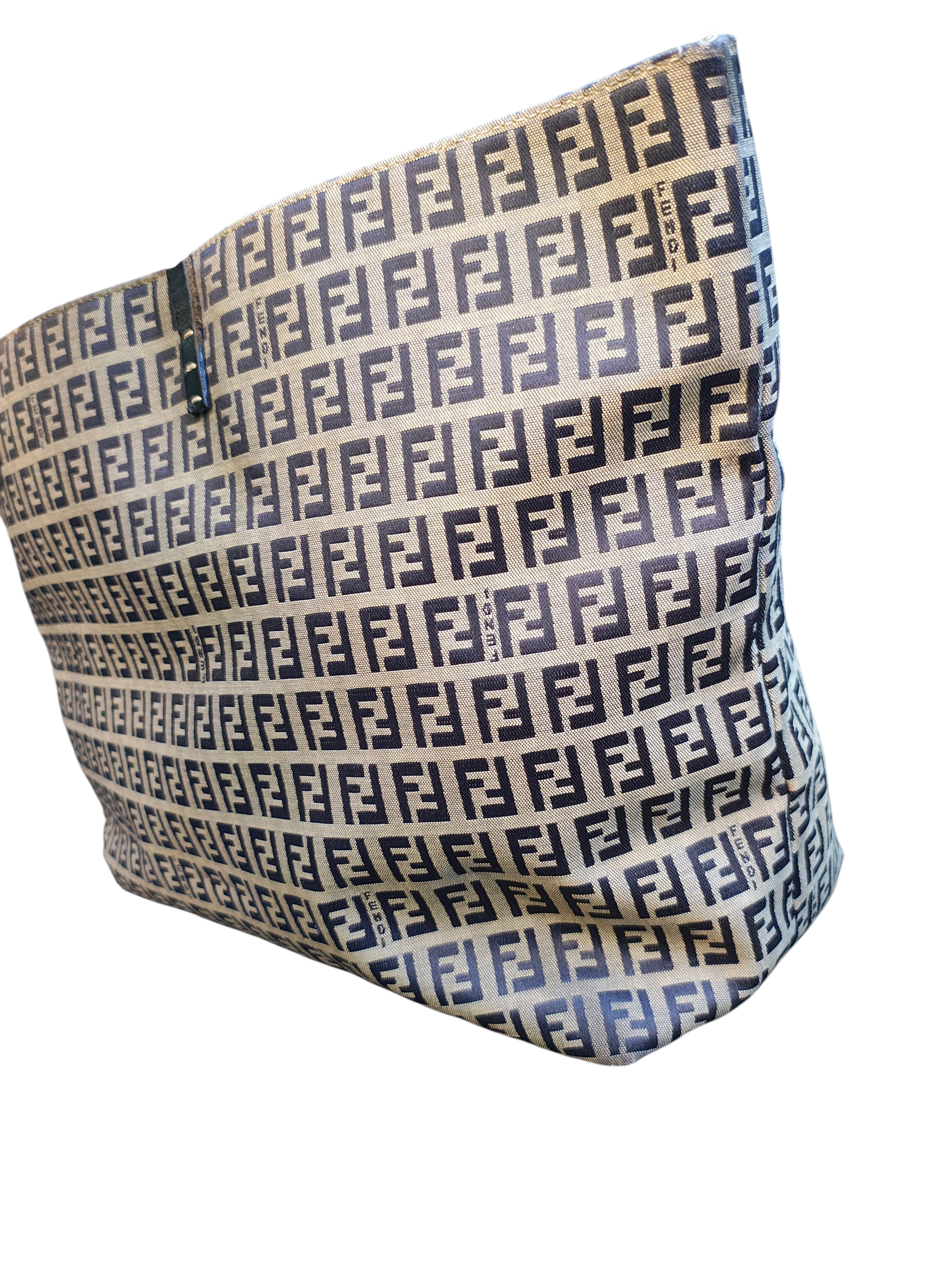 FENDI TOTE BAG