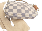 Mini pochette Louis Vuitton