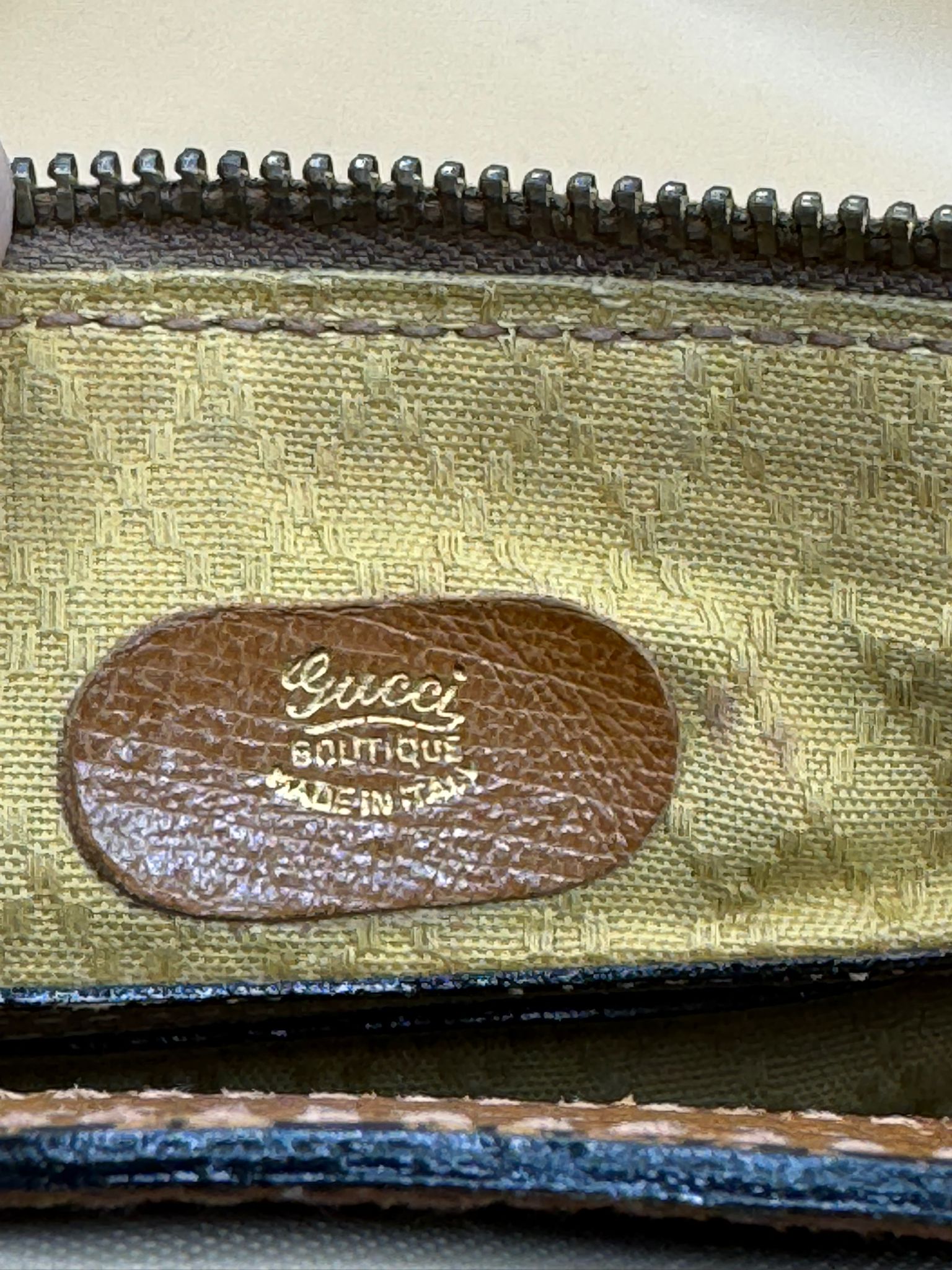 Bauletto Gucci boutique