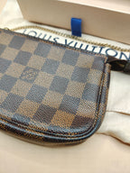 Pochette Louis Vuitton
