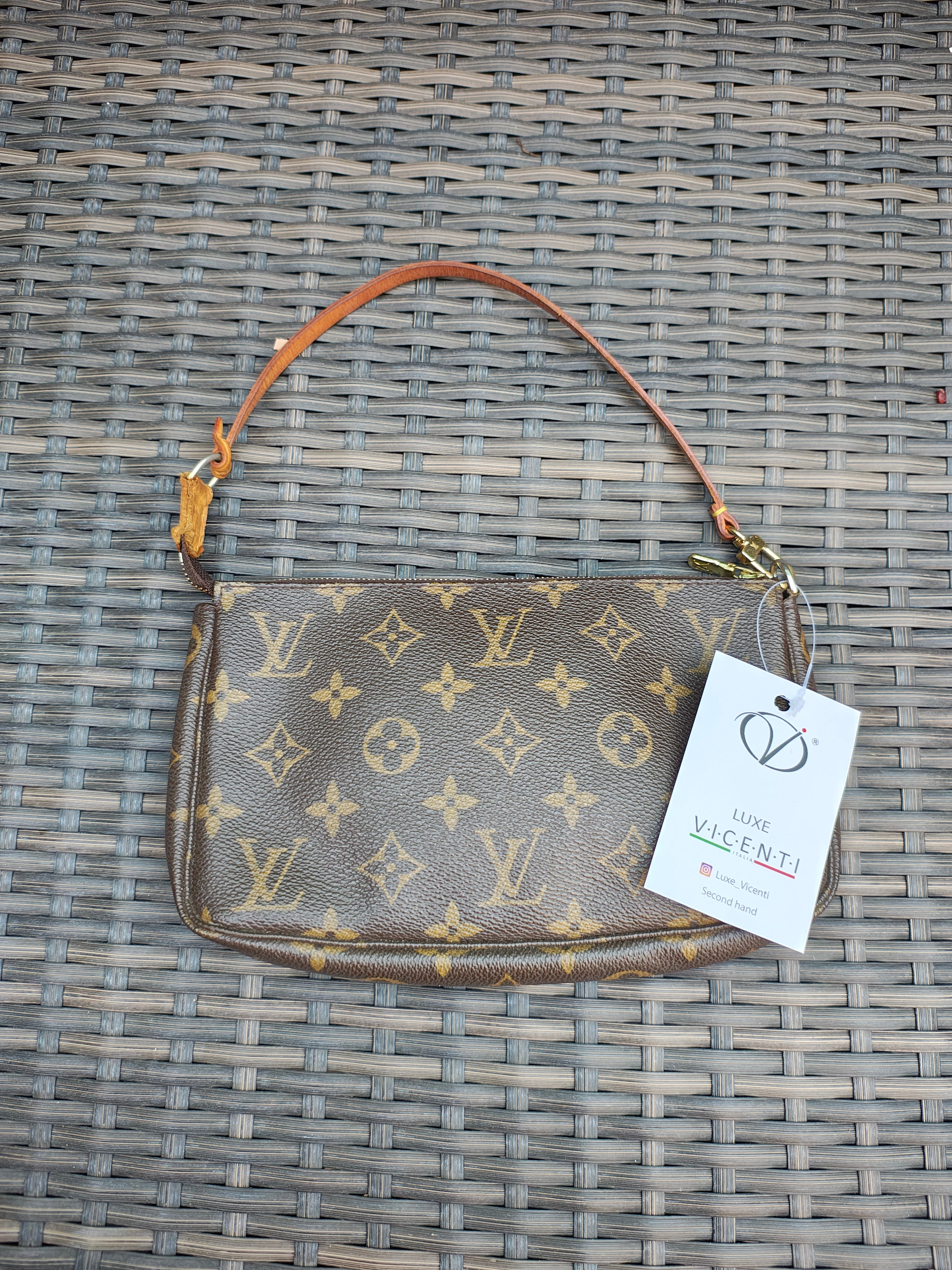 Louis Vuitton Pochette Accessoires